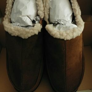 Comfortview Dandy Brown Shearling Lined Slip Ons NWT